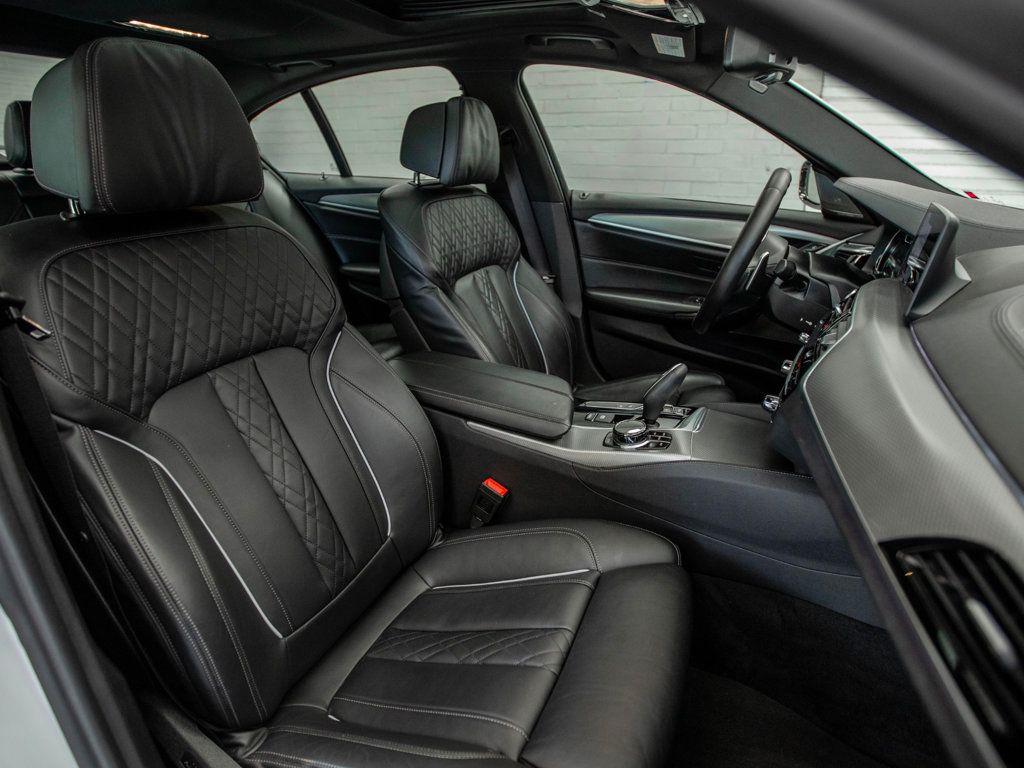 2018 Bmw M550i xDrive Sedan photo 23