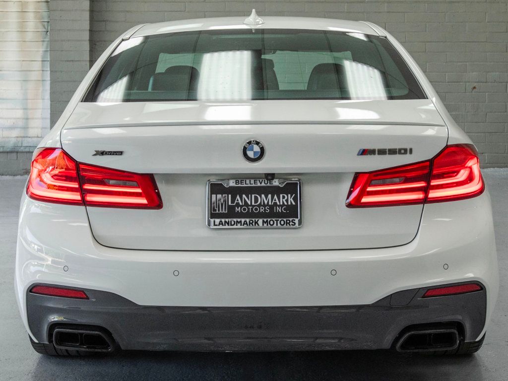 2018 Bmw M550i xDrive Sedan photo 33
