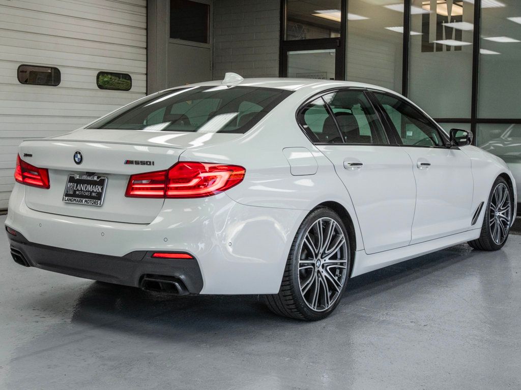 2018 Bmw M550i xDrive Sedan photo 34