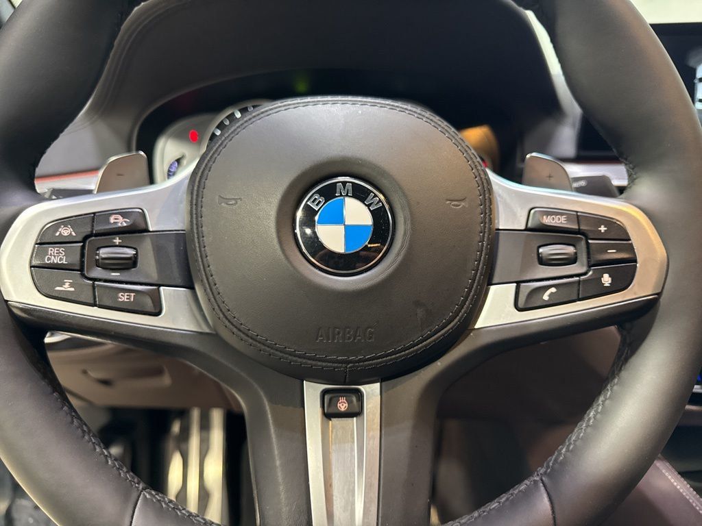 2018 BMW 5 Series M550i xDrive - 23013905 - 12