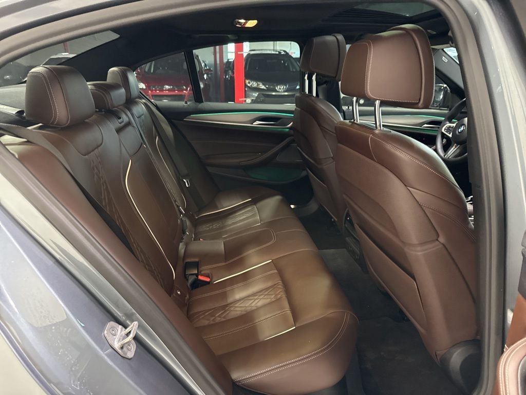 2018 BMW 5 Series M550i xDrive - 23013905 - 45