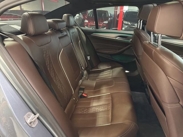 2018 BMW 5 Series M550i xDrive - 23013905 - 47