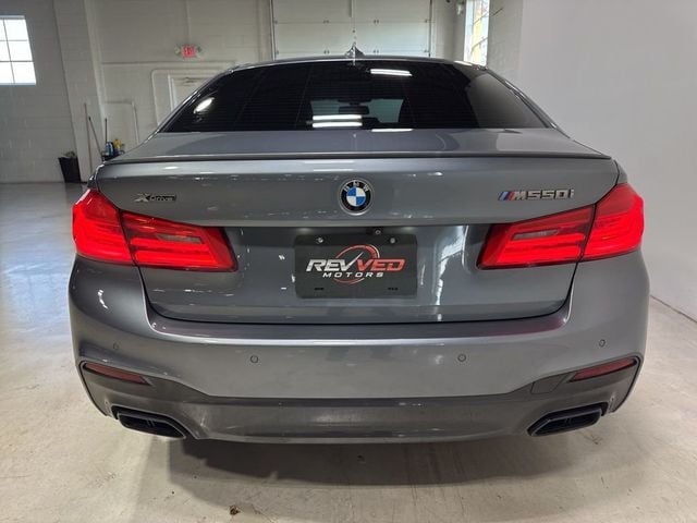 2018 BMW 5 Series M550i xDrive - 23013905 - 5