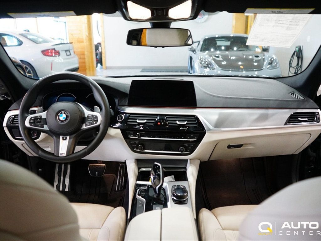 2018 BMW 5 Series M550i xDrive - 22411235 - 31