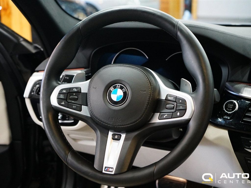 2018 BMW 5 Series M550i xDrive - 22411235 - 32