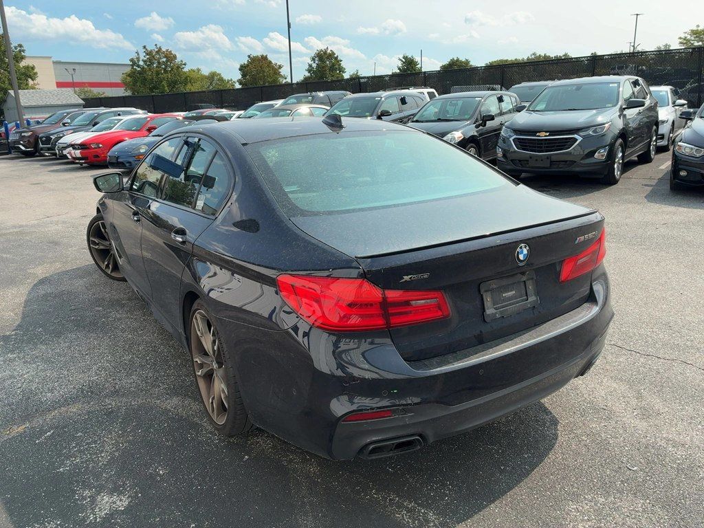 2018 Bmw M550i xDrive Sedan photo 4