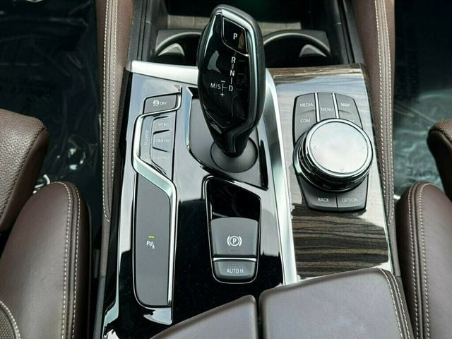 2018 BMW 5 Series M550i xDrive - 23014864 - 24