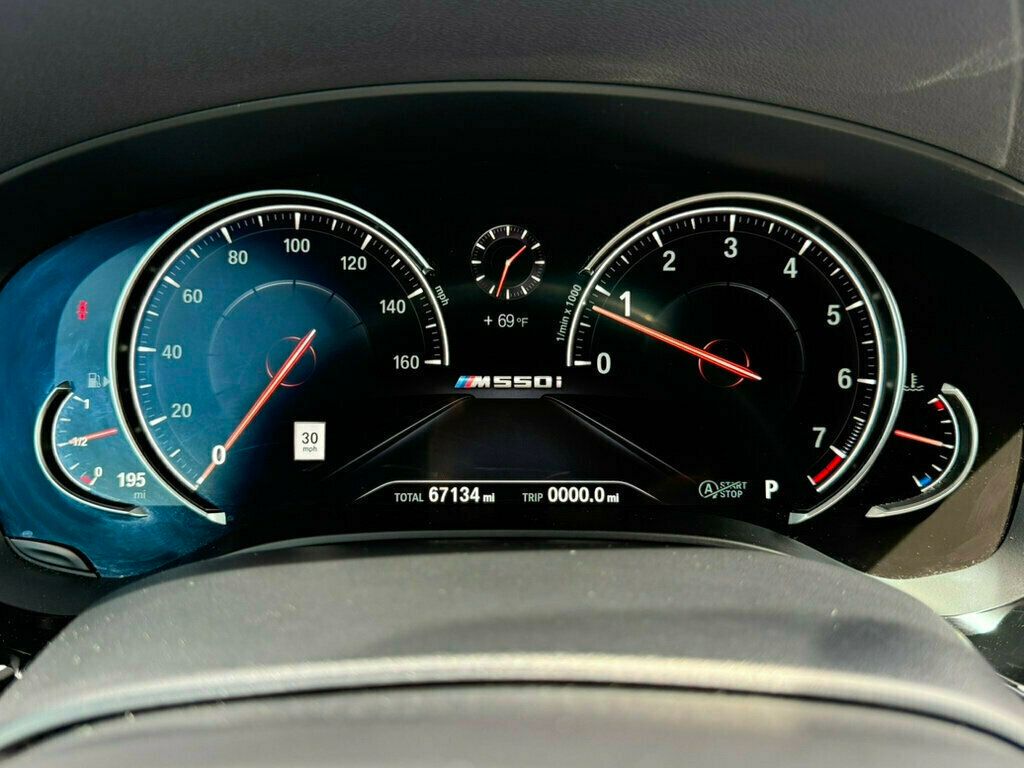 2018 BMW 5 Series M550i xDrive - 23014864 - 31