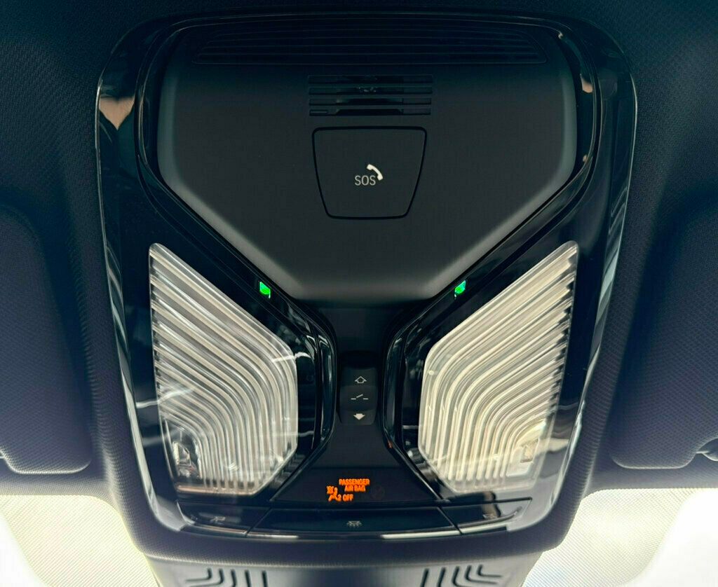 2018 BMW 5 Series M550i xDrive - 23014864 - 36