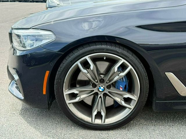 2018 BMW 5 Series M550i xDrive - 23014864 - 40