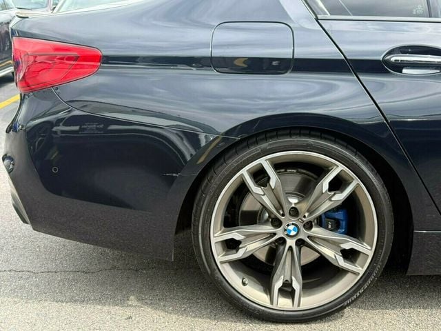 2018 BMW 5 Series M550i xDrive - 23014864 - 42