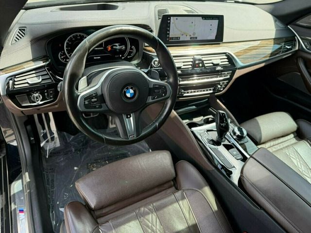 2018 BMW 5 Series M550i xDrive - 23014864 - 8