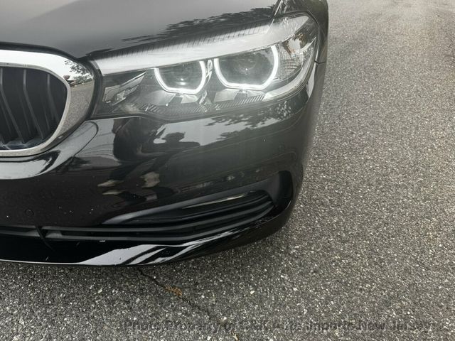 2018 BMW 5 Series NAVI SYS!! LUXURY SEATS!! XENON HEADLIGHTS!! LEATHER - 23054178 - 8