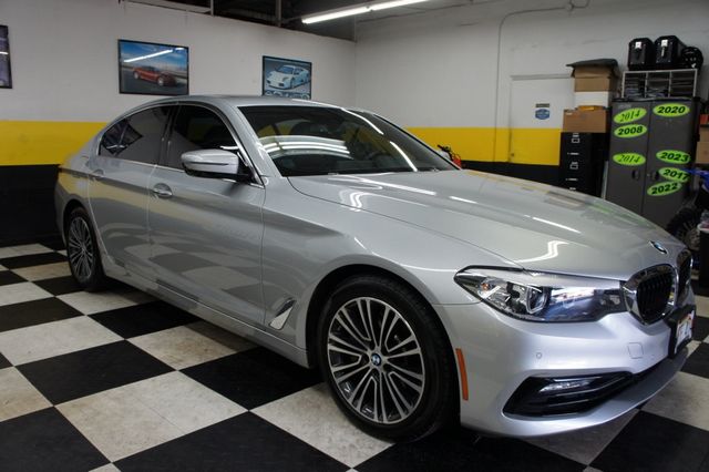 2018 BMW 5 Series V6, Turbo, 325 HP,   , Stunning! - 22936845 - 10