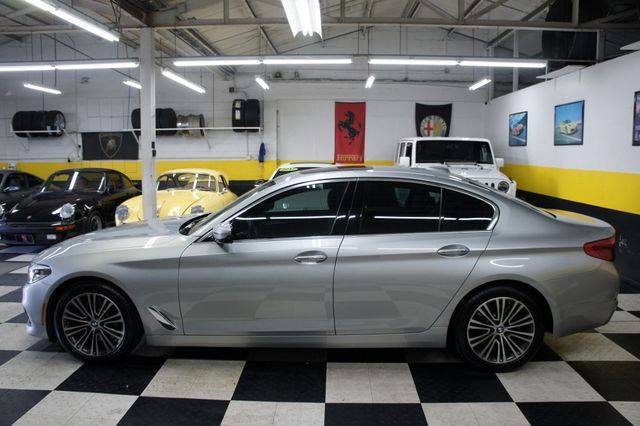 2018 BMW 5 Series V6, Turbo, 325 HP,   , Stunning! - 22936845 - 19