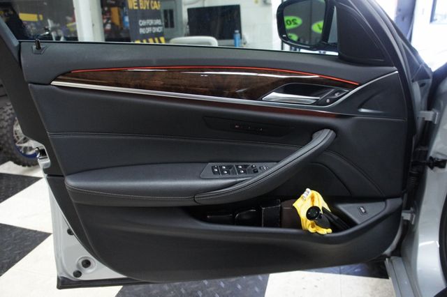 2018 BMW 5 Series V6, Turbo, 325 HP,   , Stunning! - 22936845 - 25