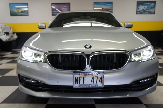 2018 BMW 5 Series V6, Turbo, 325 HP,   , Stunning! - 22936845 - 6