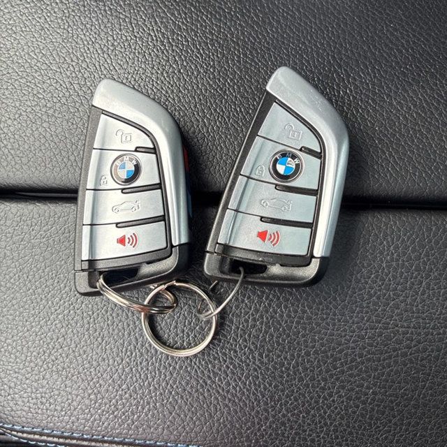 2018 BMW 5 Series X-DRIVE! BLUE CALIP! HARMON! CARPLAY! DRIVER ASSIST! M PACK!  - 22945989 - 8