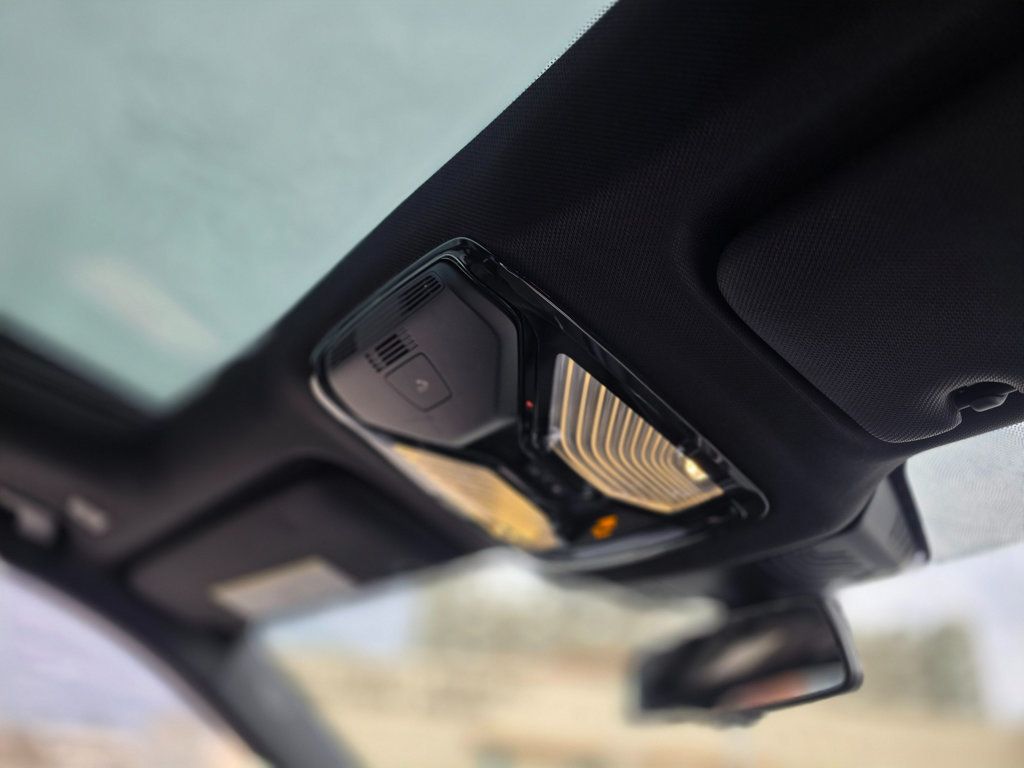 2018 BMW 6 Series 640i xDrive Gran Turismo - 22964869 - 11