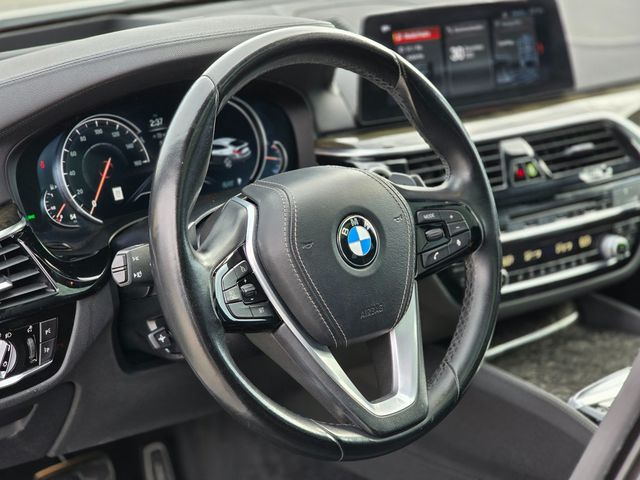 2018 BMW 6 Series 640i xDrive Gran Turismo - 22964869 - 14