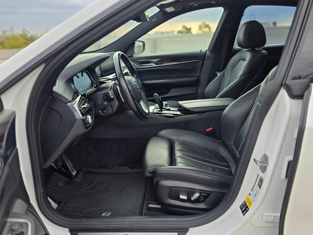 2018 BMW 6 Series 640i xDrive Gran Turismo - 22964869 - 15