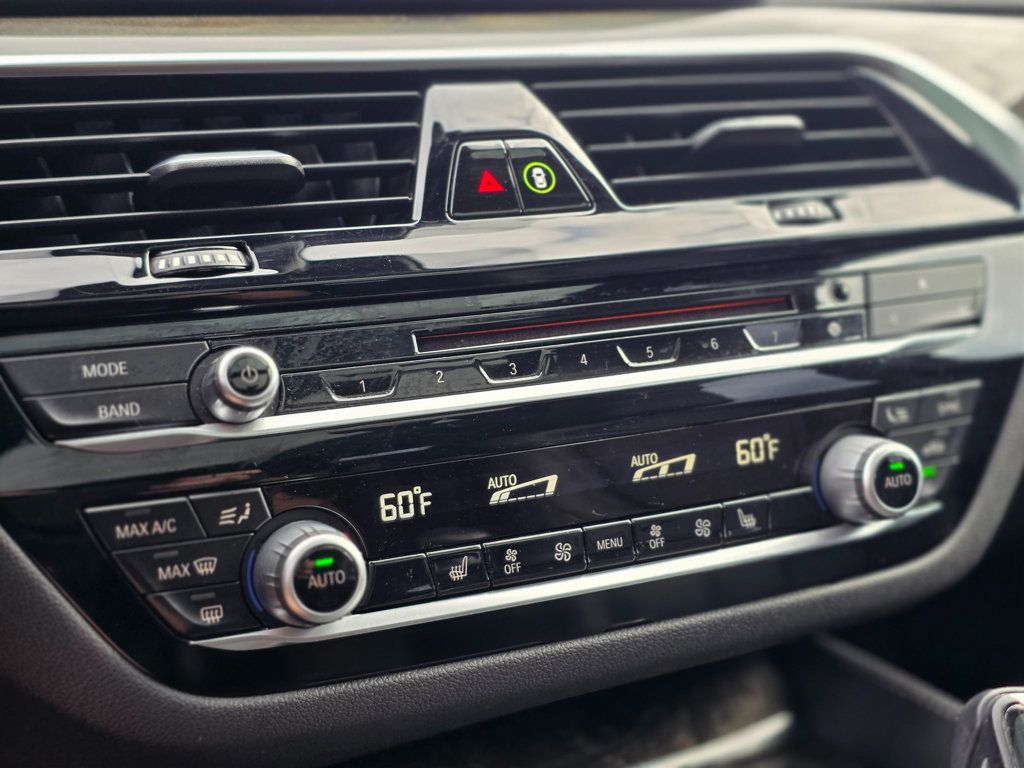 2018 BMW 6 Series 640i xDrive Gran Turismo - 22964869 - 34