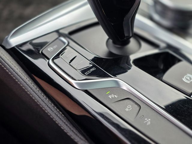 2018 BMW 6 Series 640i xDrive Gran Turismo - 22964869 - 36