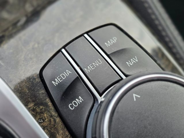 2018 BMW 6 Series 640i xDrive Gran Turismo - 22964869 - 39