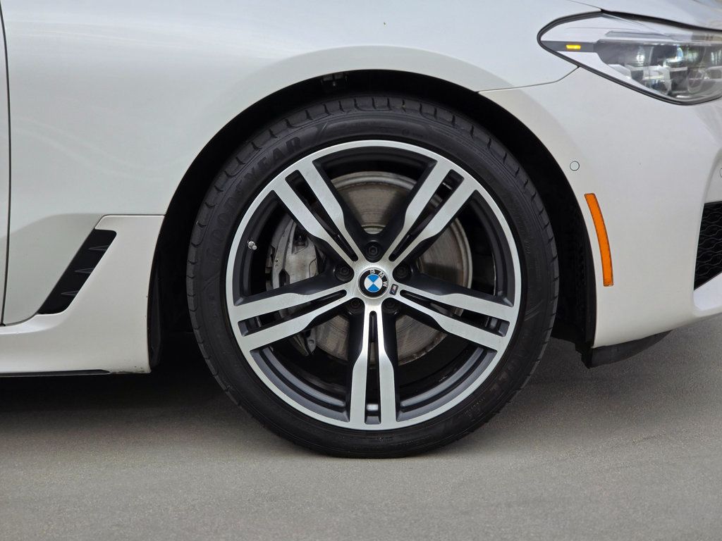 2018 BMW 6 Series 640i xDrive Gran Turismo - 22964869 - 7