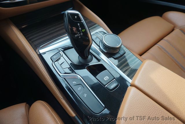 2018 BMW 6 Series 640i xDrive Gran Turismo M SPORT PKG NAVIGATION 360 CAMERAS PANO - 22975973 - 31