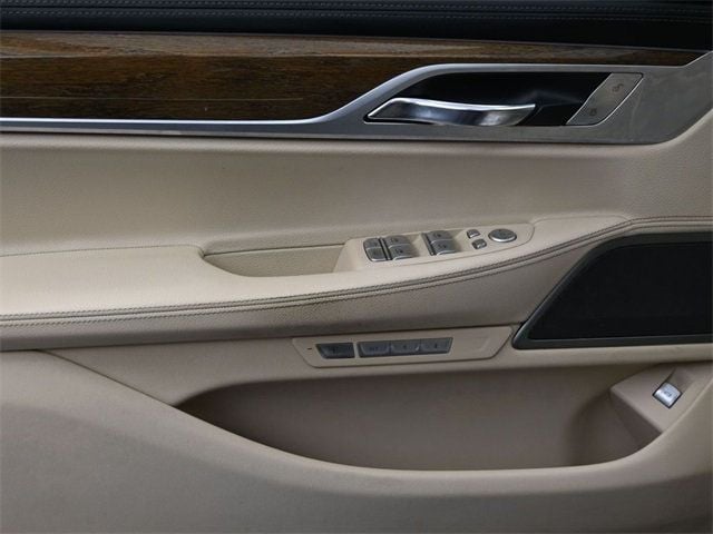 2018 BMW 7 Series 740i - 22941754 - 11