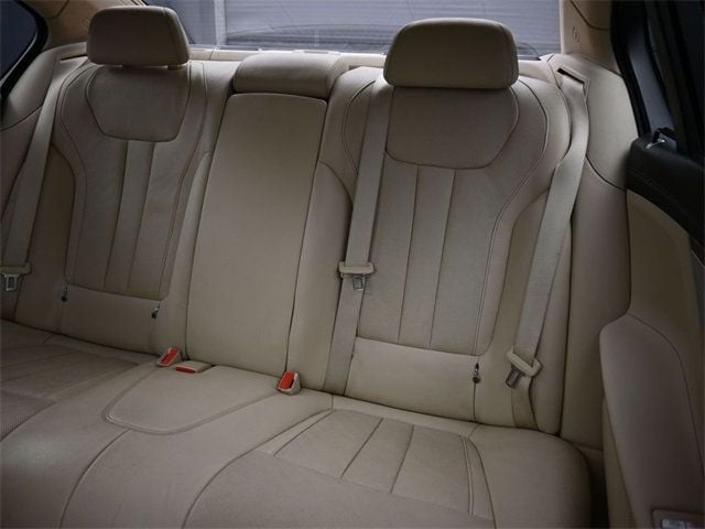 2018 BMW 7 Series 740i - 22941754 - 13