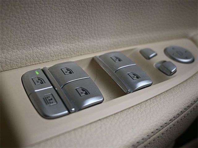 2018 BMW 7 Series 740i - 22941754 - 34