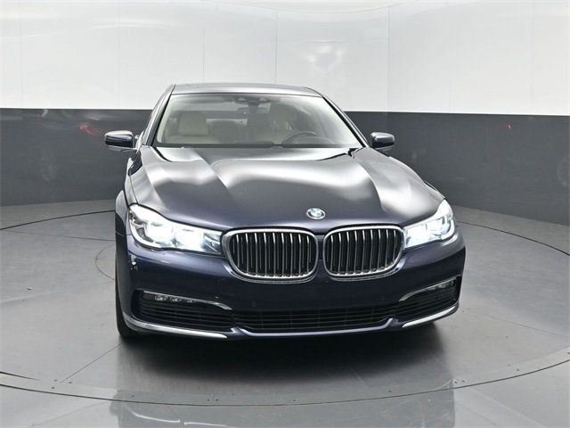 2018 BMW 7 Series 740i - 22941754 - 42