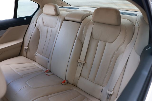 2018 BMW 7 Series 740i - 23010761 - 10