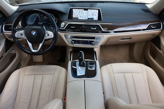 2018 BMW 7 Series 740i - 23010761 - 23