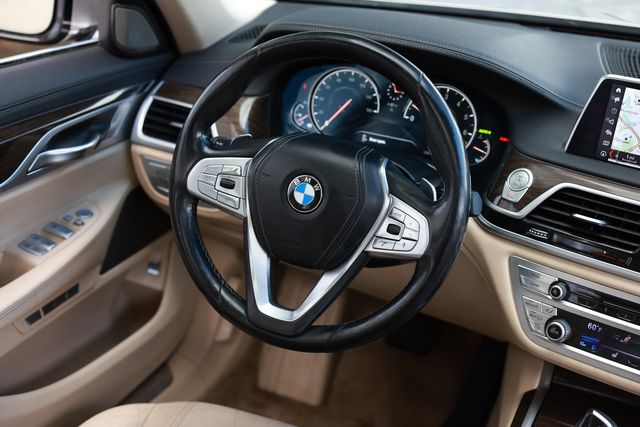 2018 BMW 7 Series 740i - 23010761 - 33