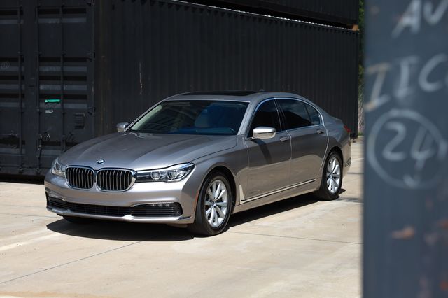2018 BMW 7 Series 740i - 23010761 - 35
