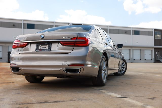 2018 BMW 7 Series 740i - 23010761 - 42