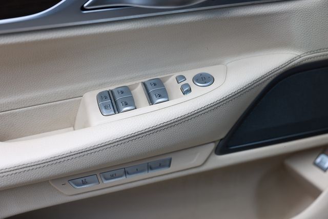 2018 BMW 7 Series 740i - 23010761 - 52