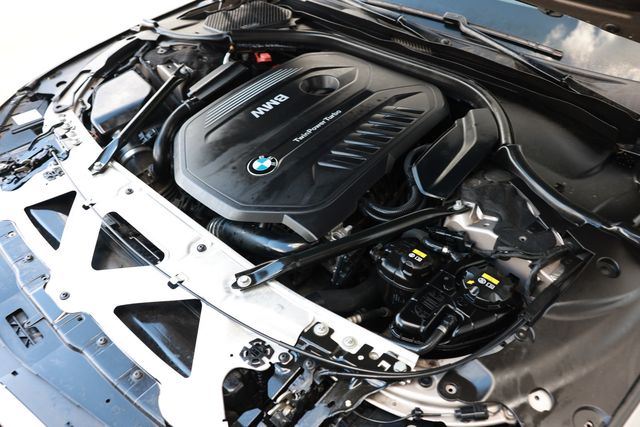 2018 BMW 7 Series 740i - 23010761 - 62