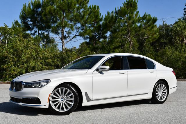 2018 BMW 7 Series 740i Sedan W/Executive & Driving Assistance Packages - 23028841 - 1