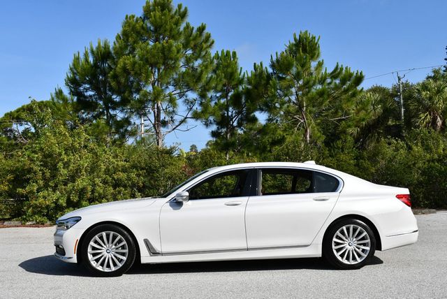 2018 BMW 7 Series 740i Sedan W/Executive & Driving Assistance Packages - 23028841 - 24