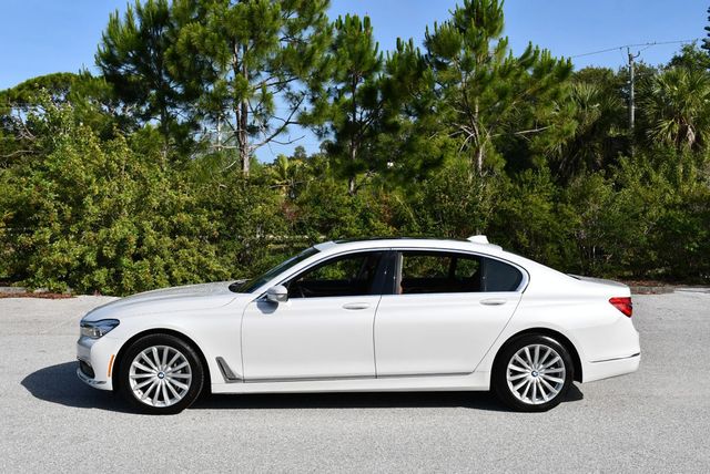 2018 BMW 7 Series 740i Sedan W/Executive & Driving Assistance Packages - 23028841 - 2