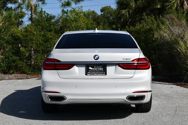 2018 BMW 7 Series 740i Sedan W/Executive & Driving Assistance Packages - 23028841 - 4