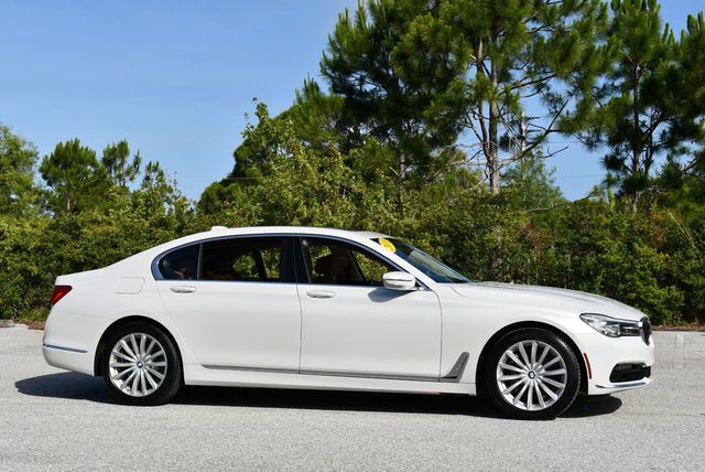 2018 BMW 7 Series 740i Sedan W/Executive & Driving Assistance Packages - 23028841 - 7