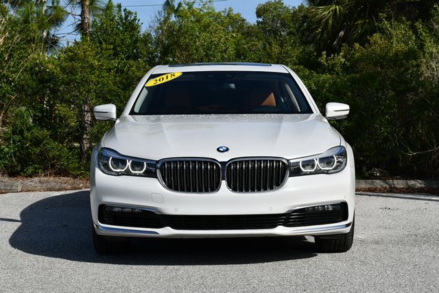 2018 BMW 7 Series 740i Sedan W/Executive & Driving Assistance Packages - 23028841 - 8