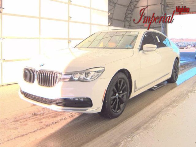 2018 BMW 7 Series 740i xDrive - 22981852 - 0
