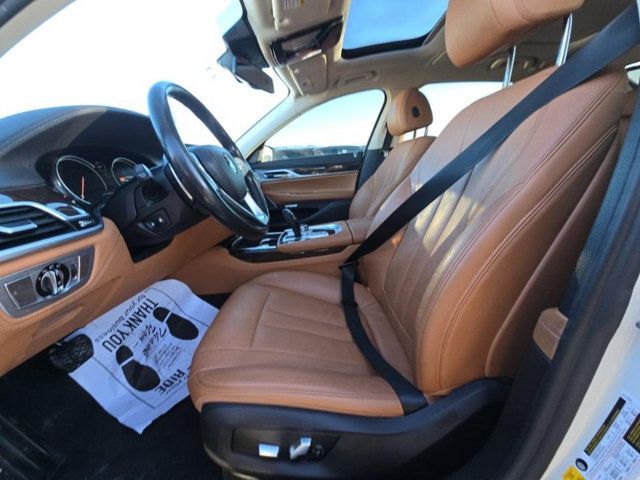 2018 BMW 7 Series 740i xDrive - 22981852 - 1
