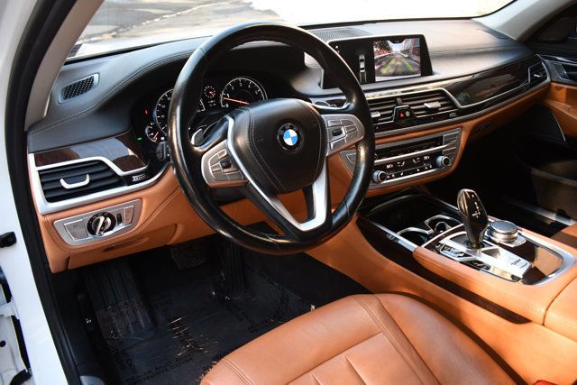 2018 BMW 7 Series 740i xDrive - 22981852 - 20